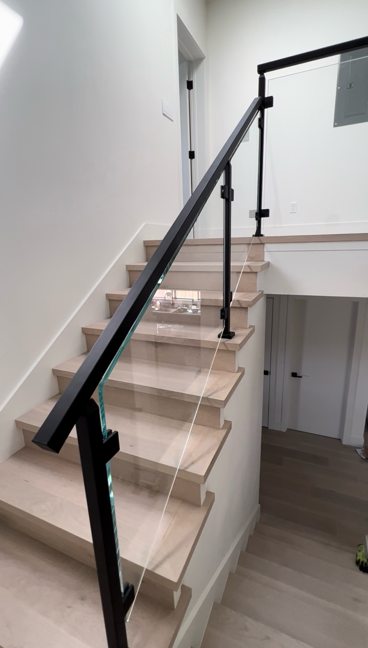 Black Glass Rail